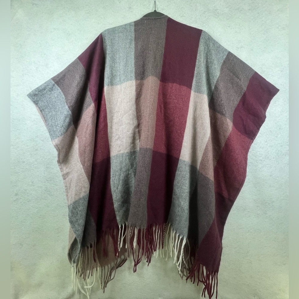 Woolrich Cozy Blanket Wrap Women's‎ One Size Shawl Cape Poncho Plaid~ SOFT A38 - Picture 3 of 4